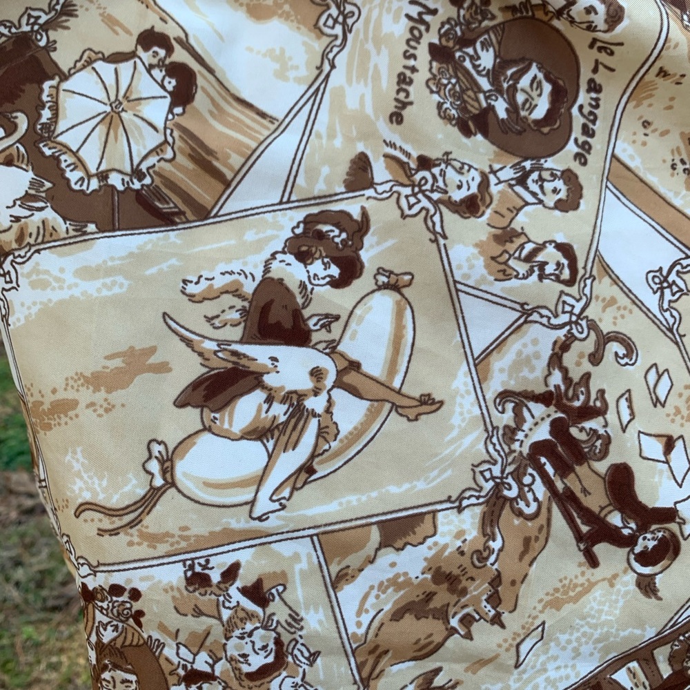 Vintage Photograph Scarf - Picture 8 of 9